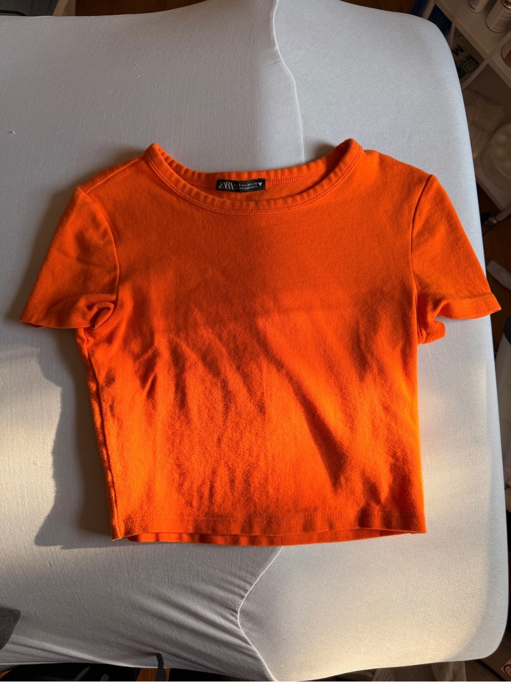 ZARA Bright Orange Crewneck Sweater - Picture 2 of 2